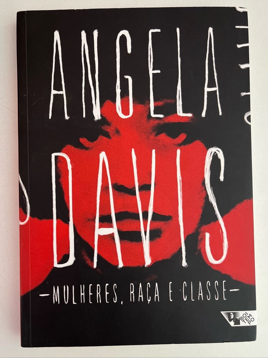 Capa do livro Mulheres, Raça e Classe, de Angela Davis